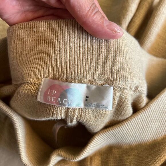 Free people womens shorts size S - Picture 7 of 8